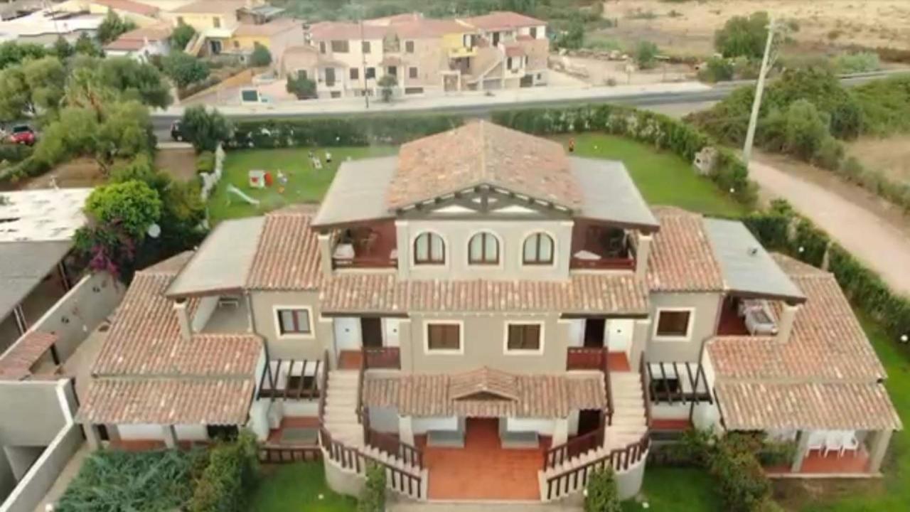 Villa Raffaello Loiri Porto San Paolo Exterior foto